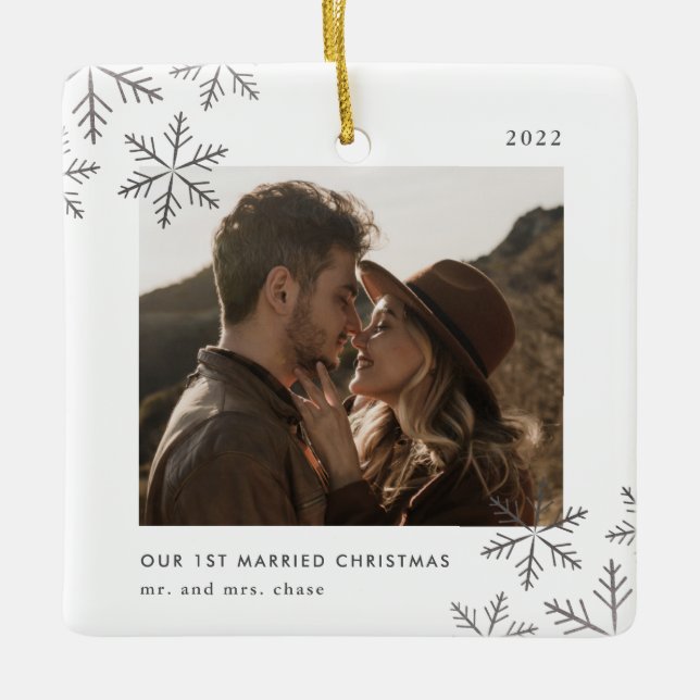 Verheiratete Weihnachten Silberschneeflocken 2 Fot Keramikornament (Vorderseite)