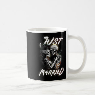 Verheiratetes Halloween-Skelett Braut und Bräutiga Kaffeetasse