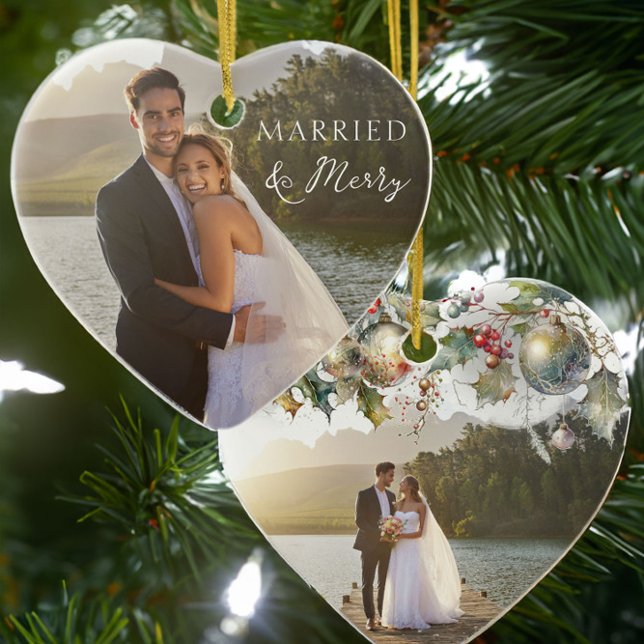 Verheiratetes und Merry Double Sided Heart Wedding Keramik Ornament (Married and Merry wedding photo holiday heart ornament by Darling & May)