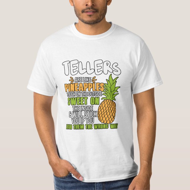 Verkäufer sind wie Ananas. T-Shirt (Vorderseite)