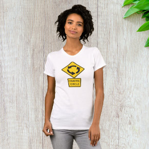 Verkehrskreisel-Straßenschild Gelbes Diamant T-Shirt