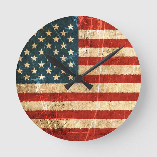 Verkratzte und getragene Vintage amerikanische Runde Wanduhr (Vorderseite)