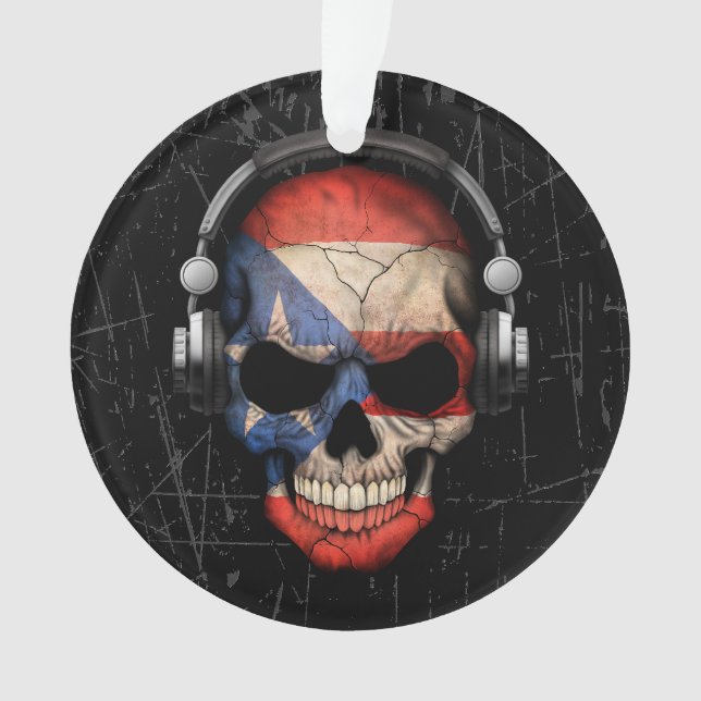 Verkratzter puertorikanischer DJ-Schädel mit Ornament (Vorderseite)