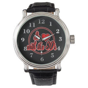 Verliebt in die 80er Retro-Rot-Logo-Armbanduhr Armbanduhr