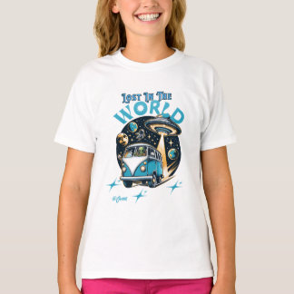 Verlieren Sie sich mit diesem wunderschön gestalte T-Shirt
