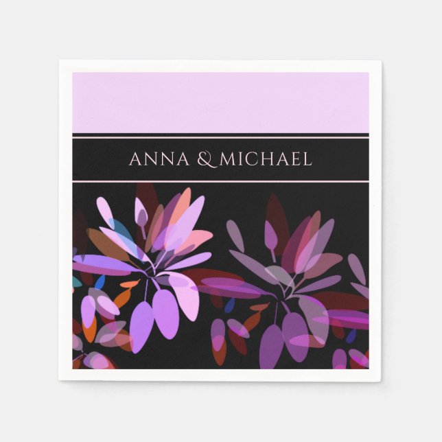 Verlobung/Elegante Lilac und Schwarze Flora Serviette (Vorderseite)