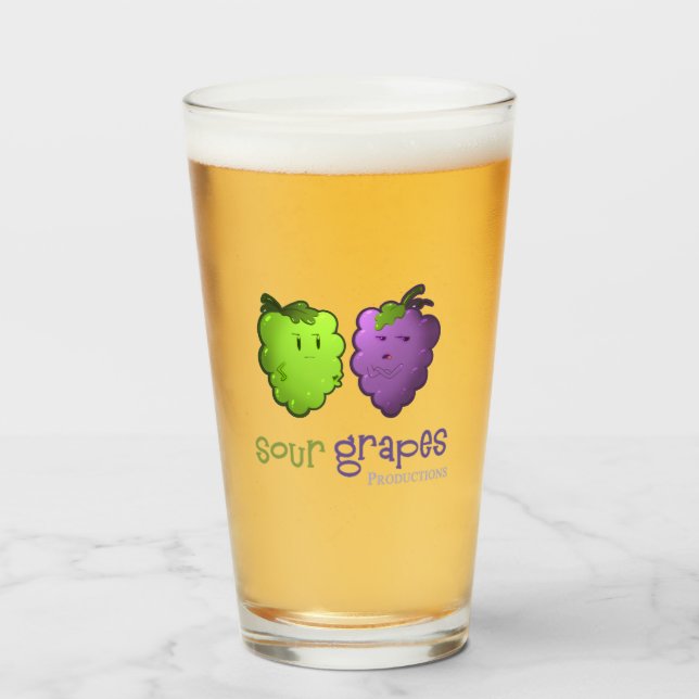 Verre à pinte de raisins aigre (Devant (rempli))