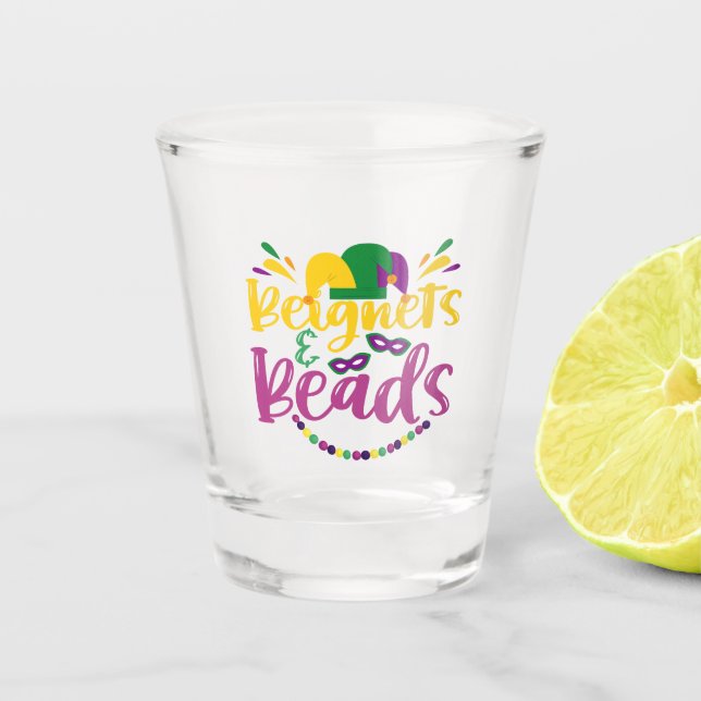 Verre A Shot Beignets & Perles Drôle Mardi Gras Carnival Cadeau (Devant)