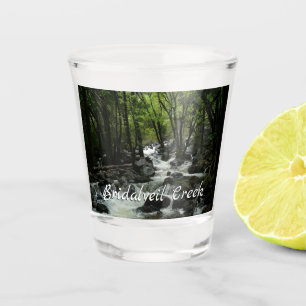 Verre A Shot Bridalveil Creek dans le parc national de Yosemite