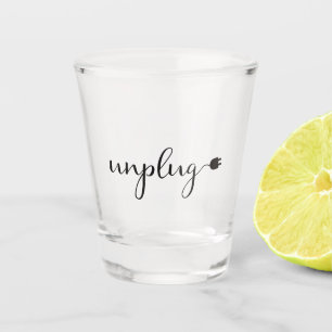 Verre A Shot Débrancher avec le texte de script et le plug-in