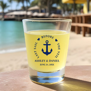 Verre A Shot Dernière Voile Avant Le Mariage Nautique Du Voile