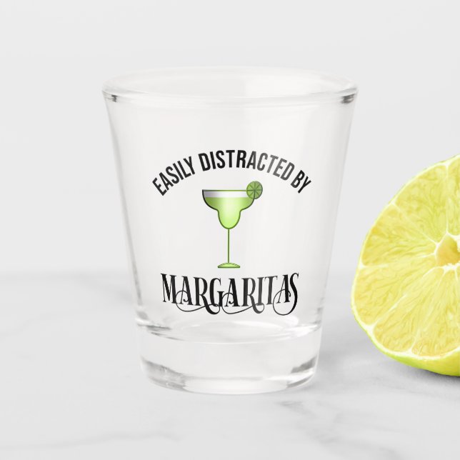 Verre A Shot Facilement Distrait Par Margaritas (Devant)