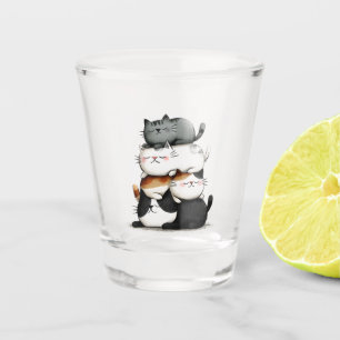 Verre A Shot Illustration lunaire d'une pile de chats adorables