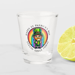 Verre A Shot Joyeux St Patrick's Day Leprechaun avec bière vert