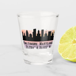 Verre A Shot Latitude et longitude de Baltimore Skyline