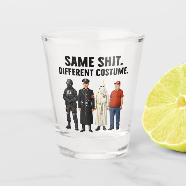 Verre A Shot Même Différent Costume (Devant)