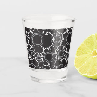 VERRE A SHOT MOTIF FLORAL ABSTRAIT EN NOIR