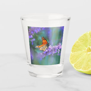 Verre A Shot Papillon Monarque sur Fleur violette lilas