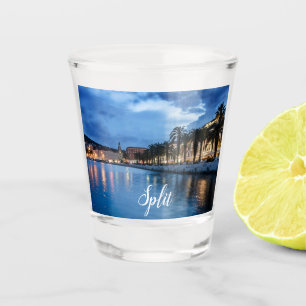 Verre A Shot Promenade de Split en Croatie