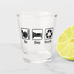Verre A Shot Recyclage du sommeil de la consommation