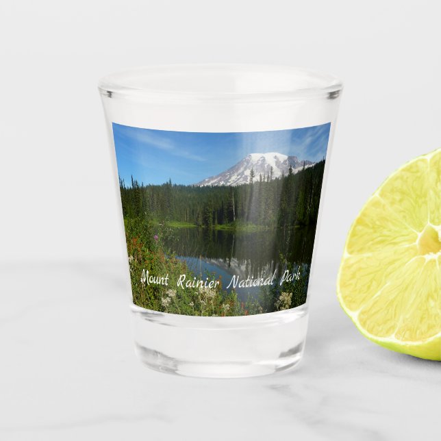 Verre A Shot Réflexion du lac Rainier avec Fleurs sauvages (Devant)