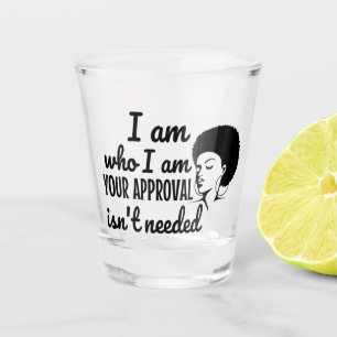 Verre A Shot Reine noire afro-américaine