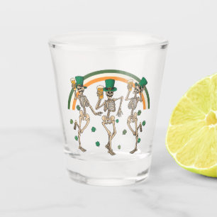 Verre A Shot Skeletons dansants avec bière et Shamrock