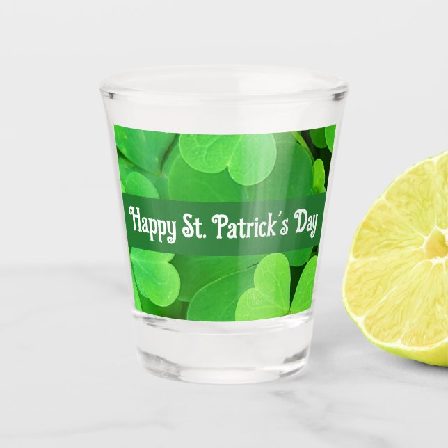 Verre A Shot St. Patrick's Day Green Shamrocks and Clovers      (Devant)