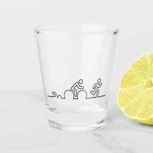 Verre A Shot Triathlon. Natation, cyclisme et course.