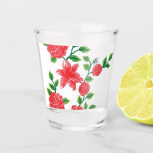 Verre A Shot un bouquet de fleurs rouges sur un arrière - plan