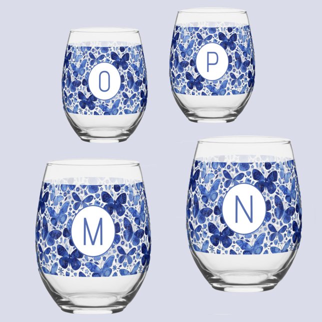 Verre À Vin Sans Pied Aquarelle papillon bleu Monogramme initial (Blue watercolor butterfly pattern personalized monogram initial glasses)
