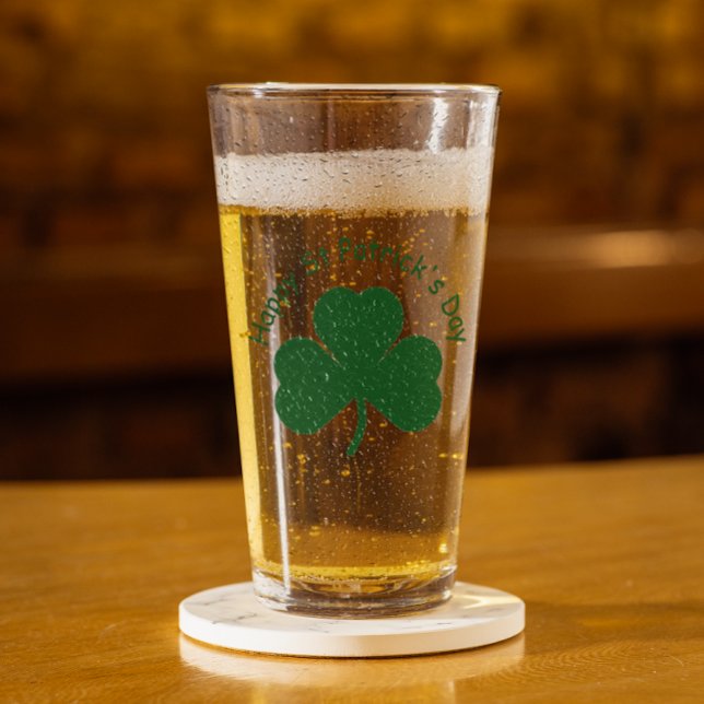 Verre Bonne Saint Patrick's Day (Créateur téléchargé)
