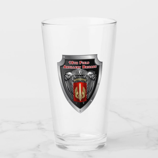 Verre Bouclier de la 18e brigade d'artillerie de campagn (Devant)