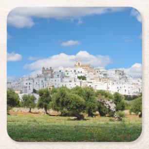 Verre Carré Ville blanche Ostuni avec les oliviers, dessous de