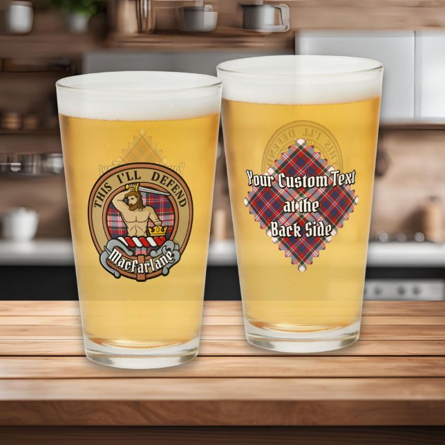 Verre Clan MacFarlane Crest sur le tatan de robe (Créateur téléchargé)