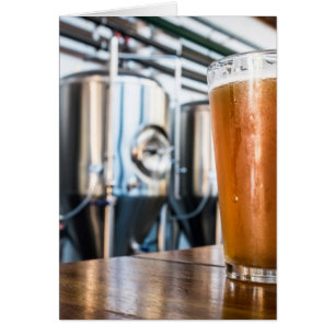Verre de bière à la microbrasserie