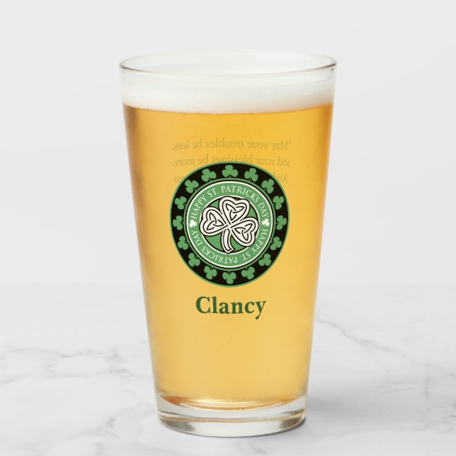 Verre de célébration de la Saint Patrick (Devant (rempli))