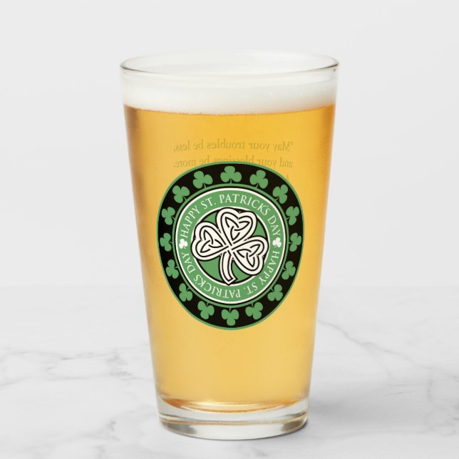 Verre de célébration de la Saint Patrick (Devant (rempli))