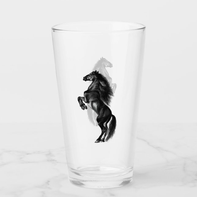 Verre de Cheval sauvage noir dressé (Devant)