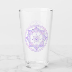 Verre flocon de neige violet clair et coeur étincelant