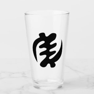 Verre Gye Nyame   God is Supreme Adinkra