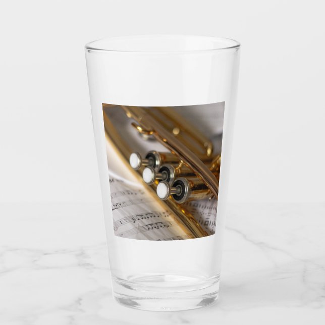 Verre Instrument en laiton de trompette et de feuille de (Devant)