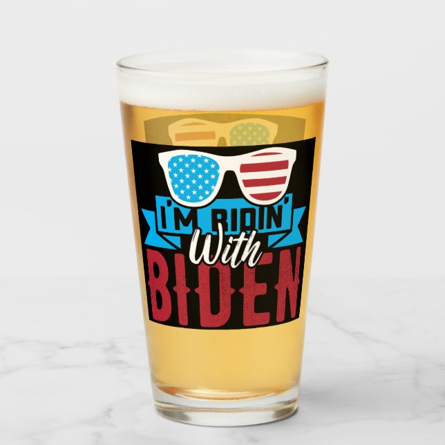 Verre Je suis Ridin With Biden (Devant (rempli))
