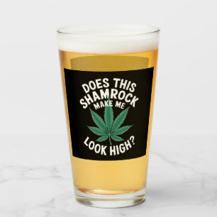 Verre La fête drôle de la Saint-Patrick pour les gars Su