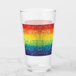 Verre Le drapeau tie-dyé de SlipperyJoe arc-en-ciel pres