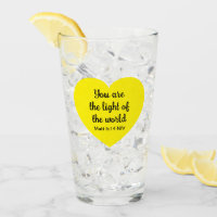 Lumière du coeur jaune mignon de la Bible Mondiale