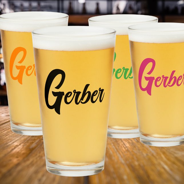 Verre Monogramme Nom de famille Beer Glass Cup (Any color available!)