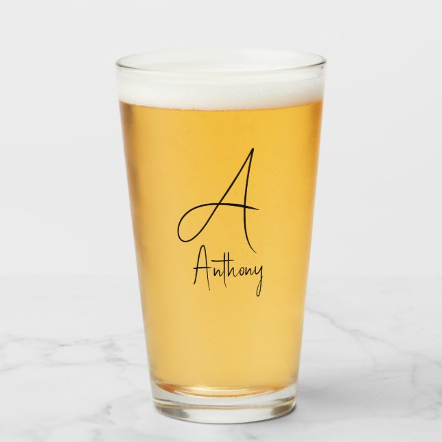 Verre Nom du monogramme Bière à script noir simple (Devant (rempli))