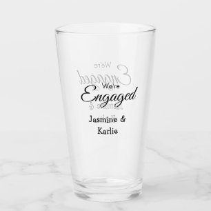 Verre Nous sommes un couple fiancé nom romantique simple