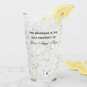 Verre personnalisé de boissons avec la ligne drô